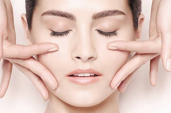 Soin Kobido Cryobar